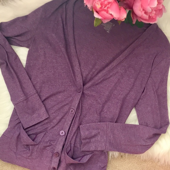 Old Navy Sweaters - Old Navy purple pocket button front cardigan
